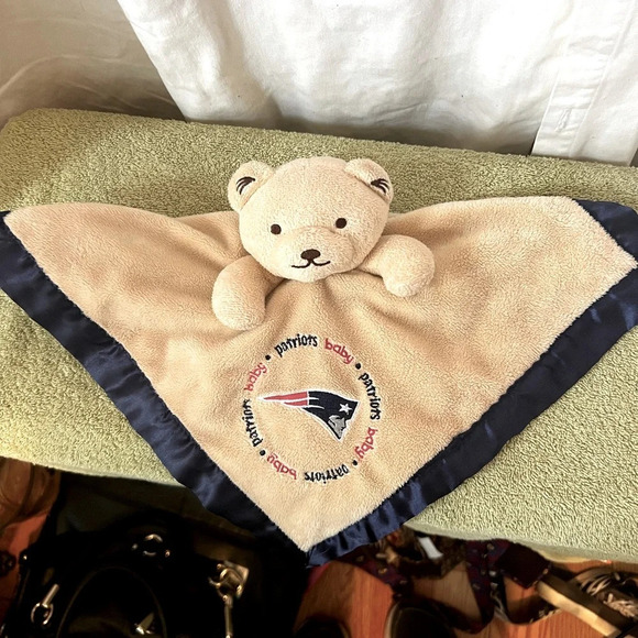 Attention Patriots Fans Baby Fanatic Snuggie Bear 13x13 Blue Satin Lined Lovey - Picture 2 of 3
